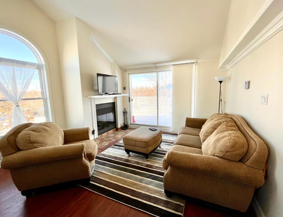Chaleureux Condo A Magog Εξωτερικό φωτογραφία